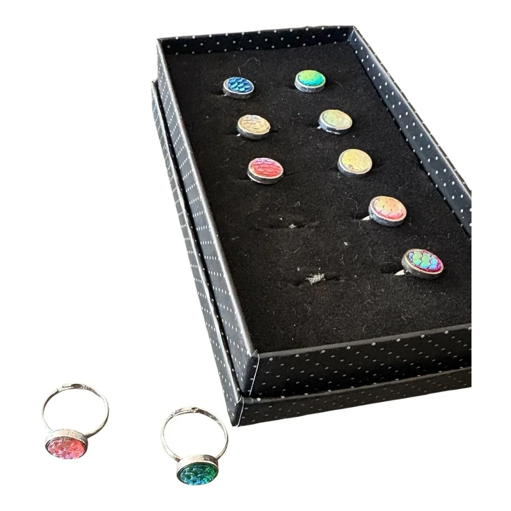 Paparazzi Starlet Shimmer Mermaid Scale Adjustable Rings 10 Piece Set Iridescent